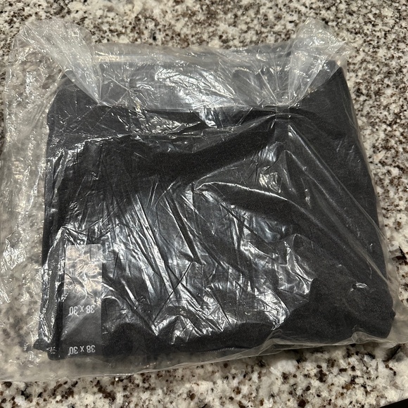 Express Relaxed Black Wash Hyper Stretch Jeans - Picture 2 of 2